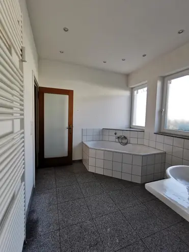 3 Zimmer Wohnung mit 110 m² in Düsseldorf – Bild 8