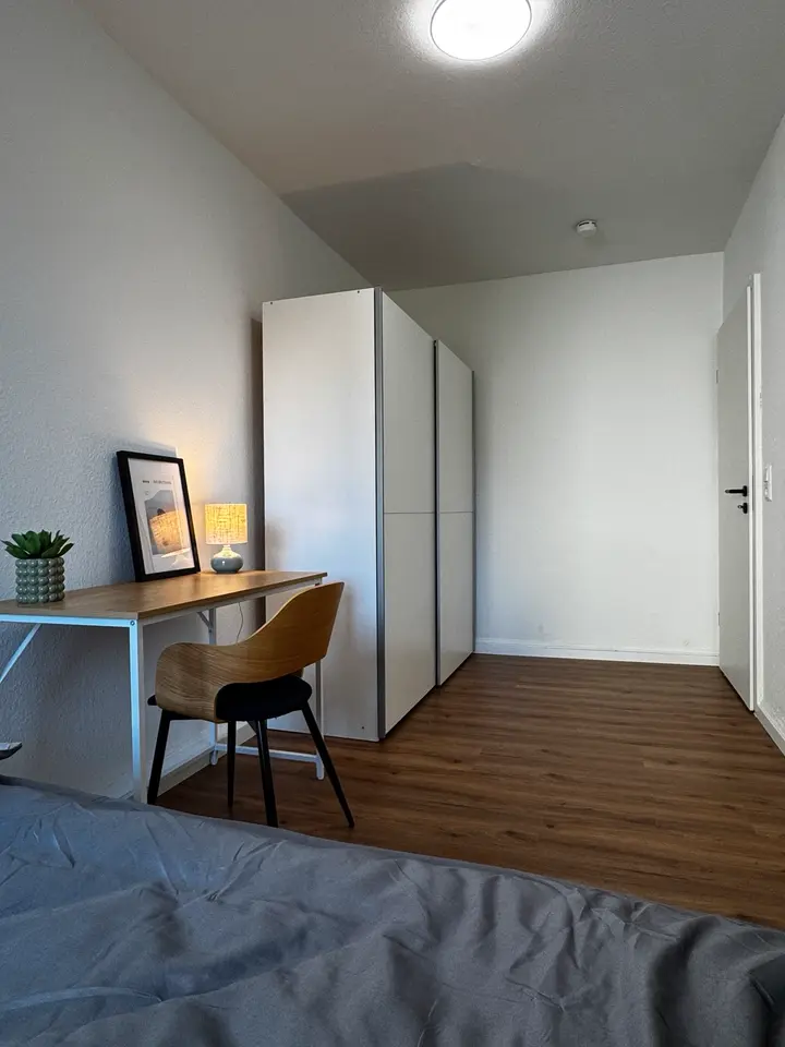 Shared room with 12 m² in Stuttgart – Photo 2
