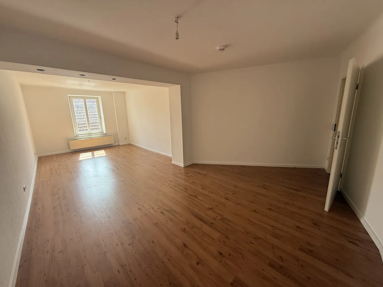 5 Zimmer Wohnung mit 158 m² in Saarbrücken – Bild 3