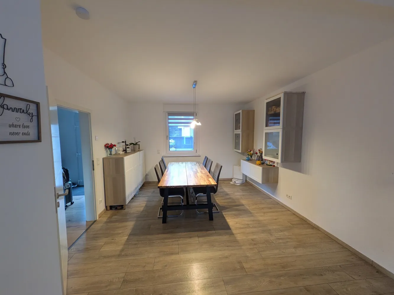 6 room house with 130 m² in Duisburg – Photo 1