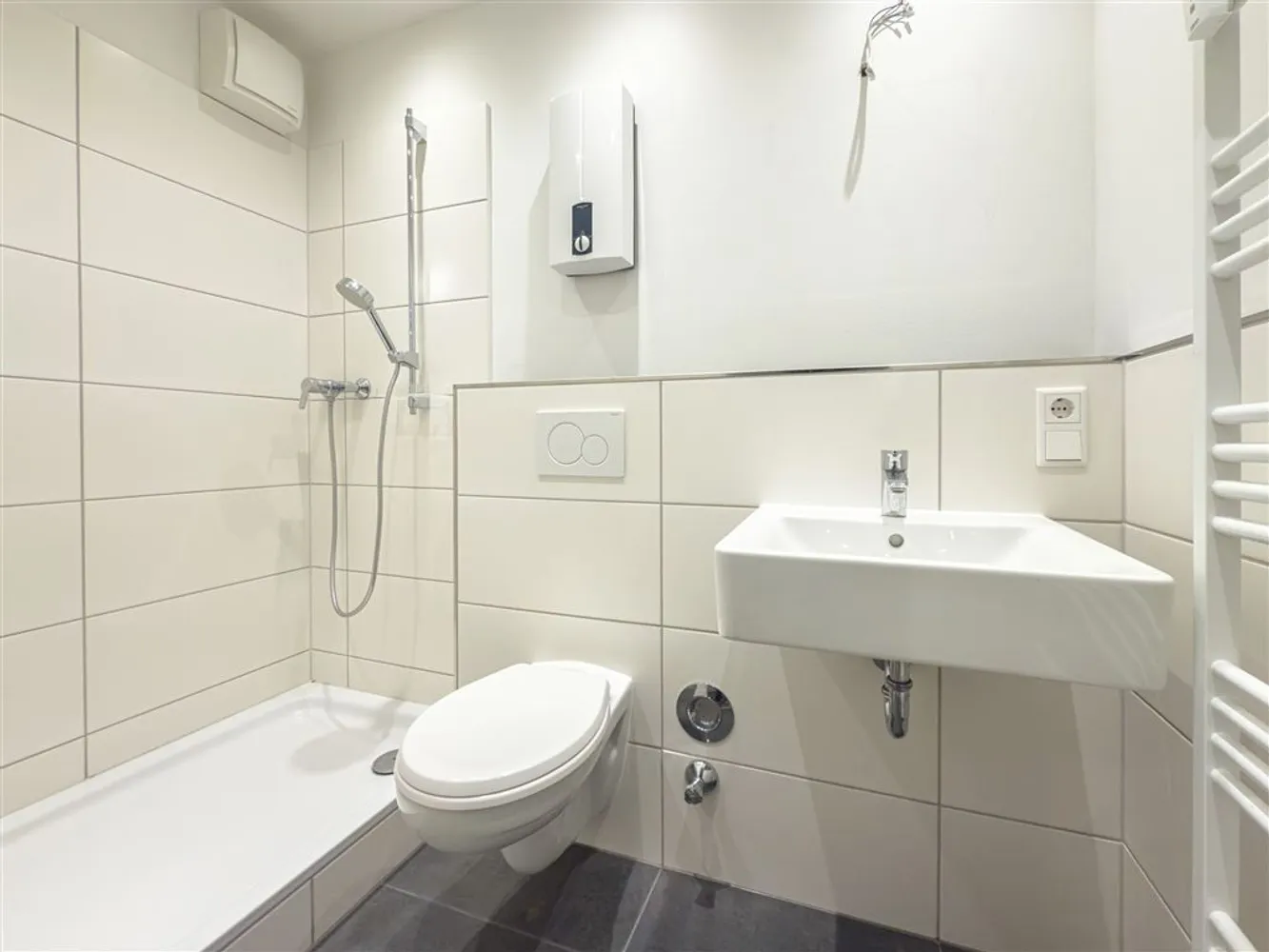 3 Zimmer Wohnung mit 80 m² in Düsseldorf – Bild 5