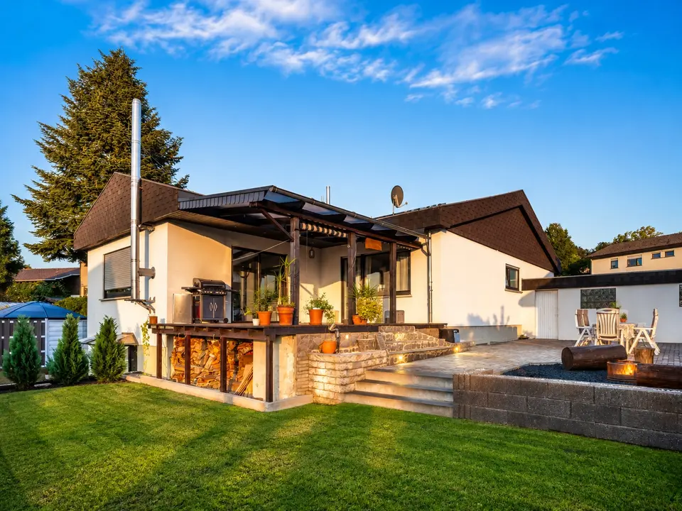 5 Zimmer Haus mit 150 m² in Saarbrücken – Bild 1