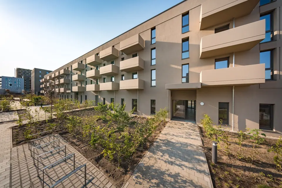 8 Zimmer Wohnung mit 280 m² in Berlin – Bild 5