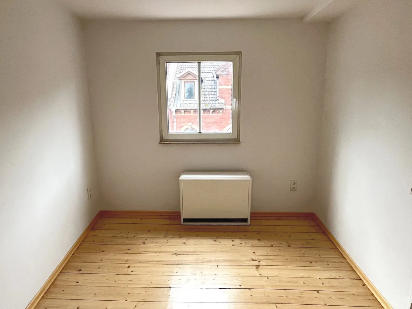 4 Zimmer Wohnung mit 70 m² in Jena – Bild 2