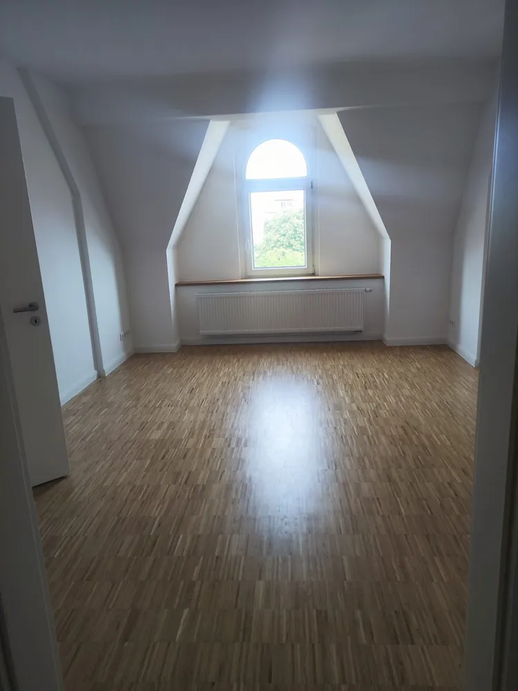 3 Zimmer Wohnung mit 117 m² in Halle (Saale) – Bild 6