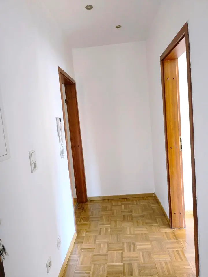 4 Zimmer Wohnung mit 87 m² in Saarbrücken – Bild 8