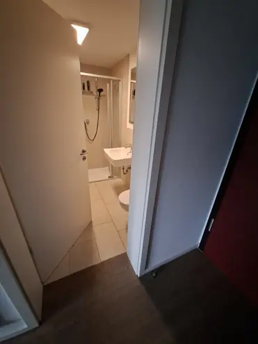 2 Zimmer Wohnung mit 55 m² in Karlsruhe – Bild 4