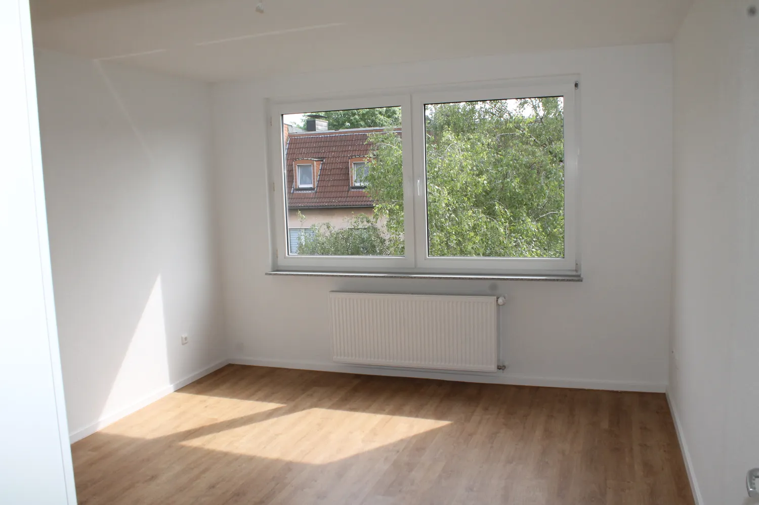 4 Zimmer Wohnung mit 71 m² in Duisburg – Bild 1