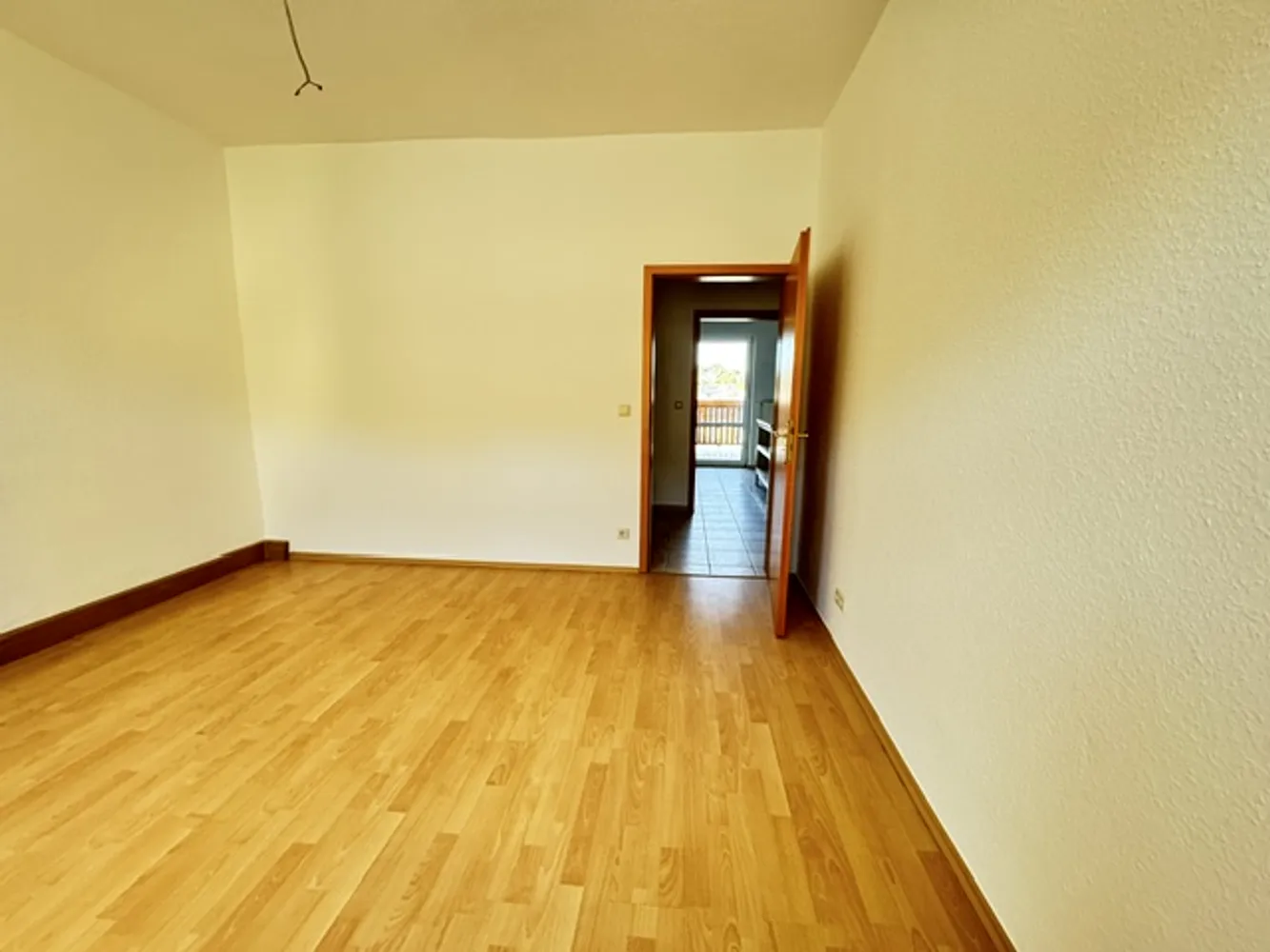 2 Zimmer Wohnung mit 69 m² in Gera – Bild 6