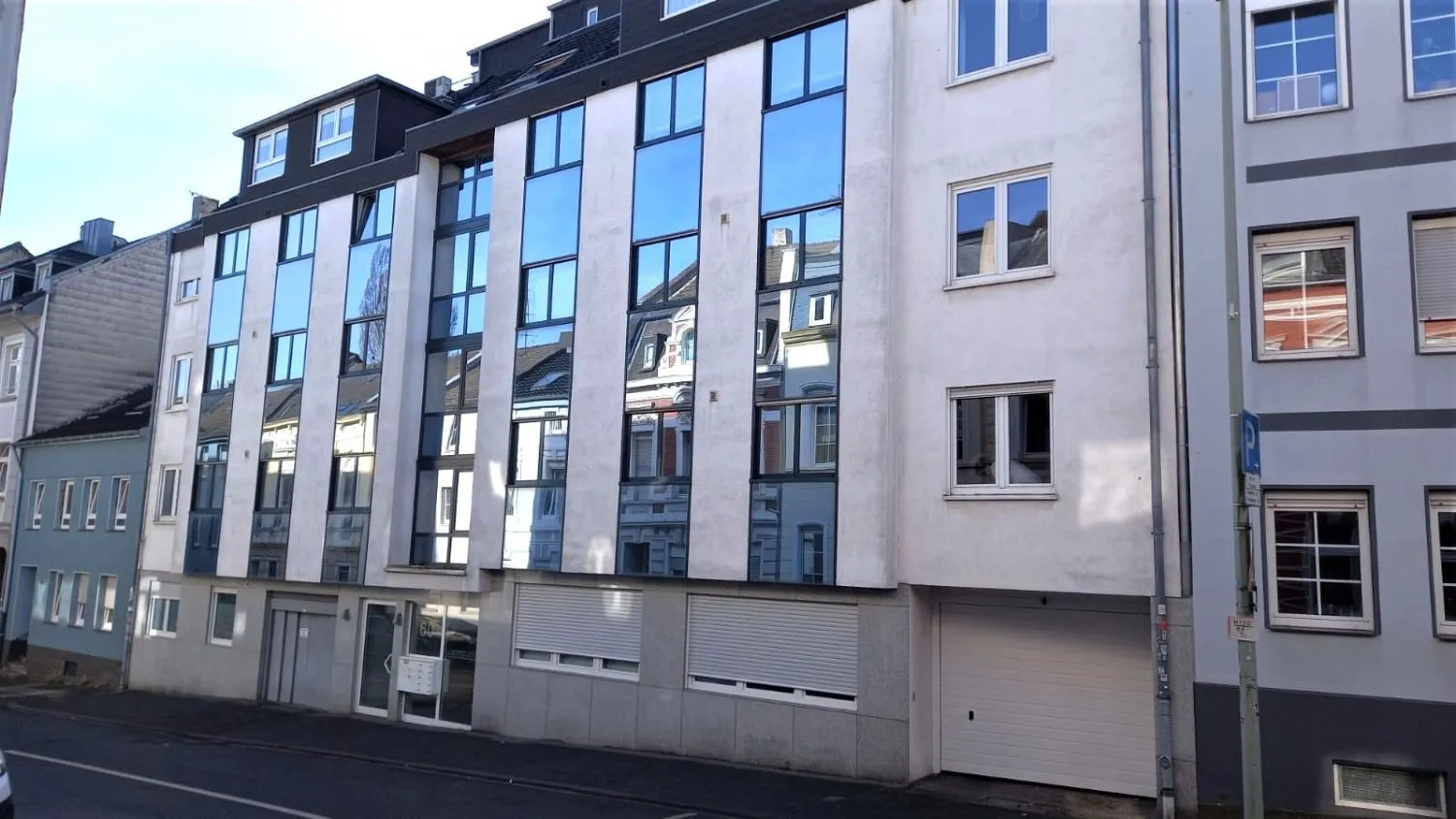 3 Zimmer Wohnung mit 130 m² in Mönchengladbach – Bild 1