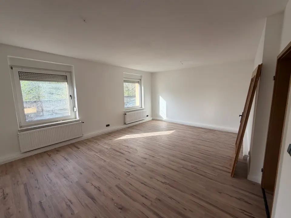 3 Zimmer Wohnung mit 62 m² in Bitterfeld-Wolfen – Bild 1