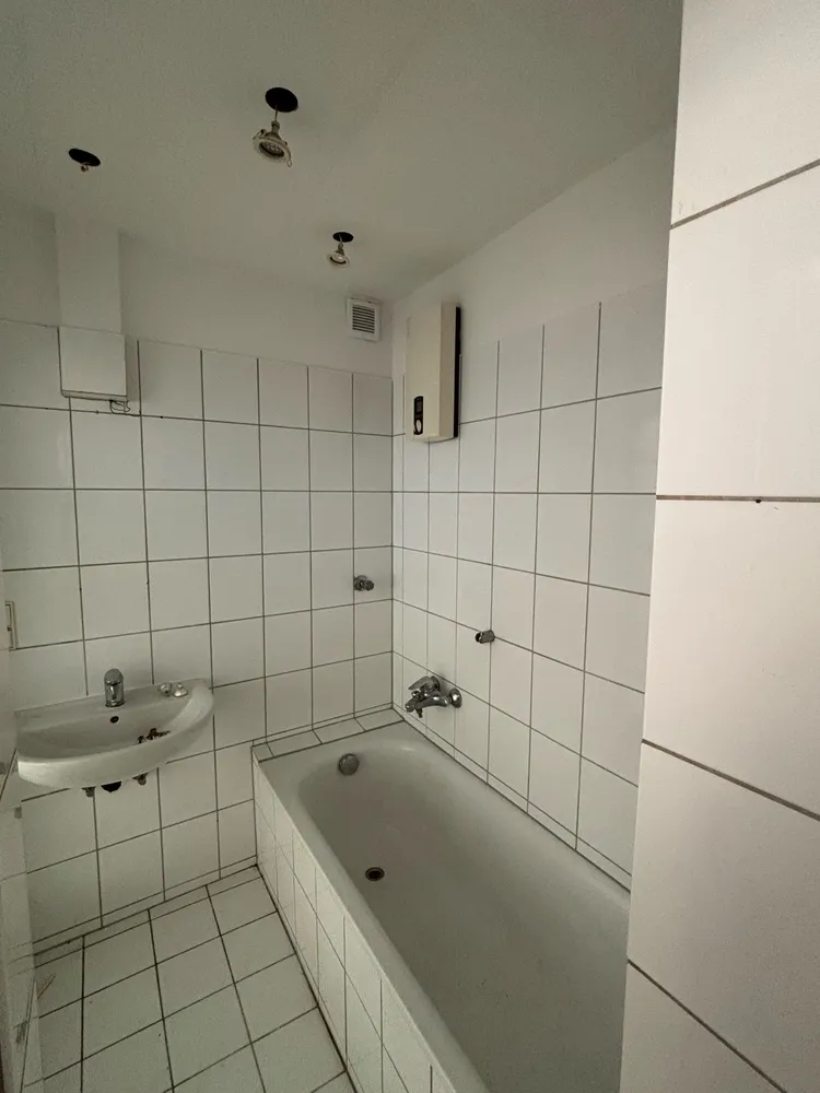 4 Zimmer Wohnung mit 85 m² in Wiesbaden – Bild 6