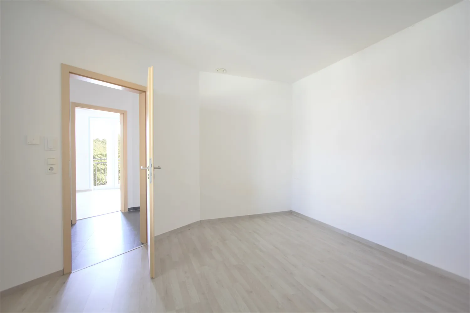 4 Zimmer Wohnung mit 111 m² in Ingolstadt – Bild 7