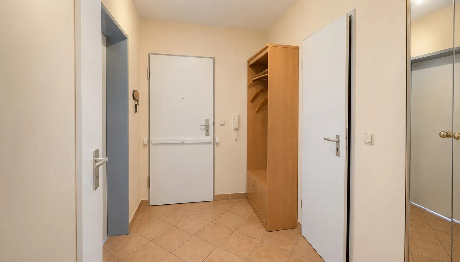 3 Zimmer Wohnung mit 83 m² in Garbsen – Bild 2