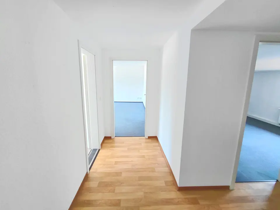 2 Zimmer Wohnung mit 74 m² in Zeitz – Bild 5