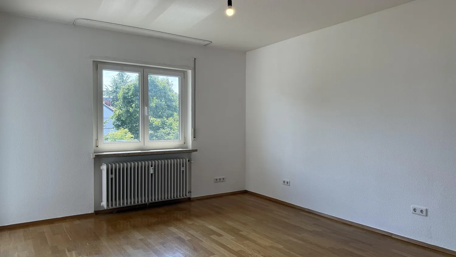 2 Zimmer Wohnung mit 95 m² in Karlsruhe – Bild 2