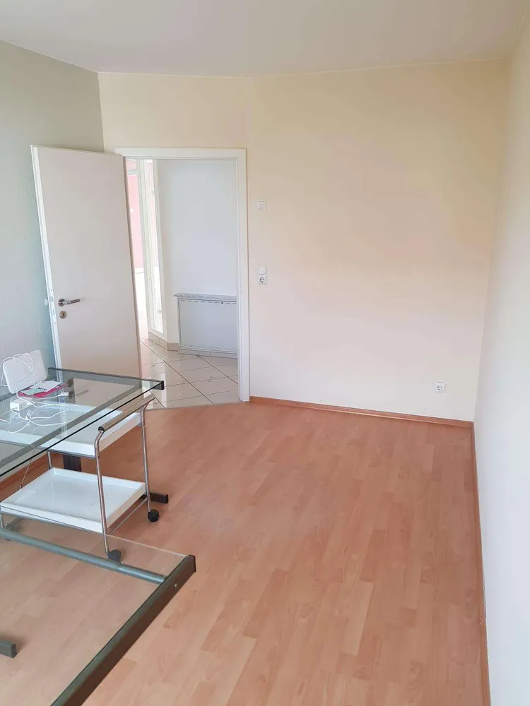 4 Zimmer Wohnung mit 144 m² in Dreieich – Bild 11