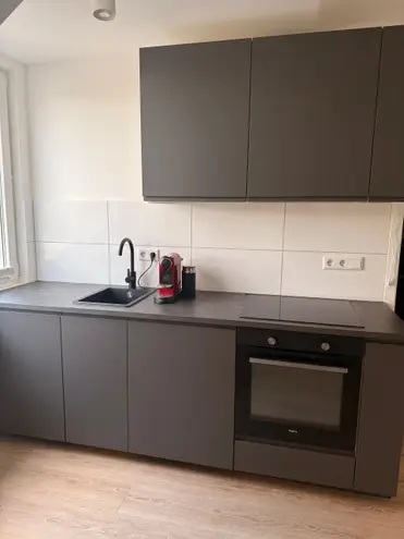 1 Zimmer Wohnung mit 30 m² in Köln – Bild 3