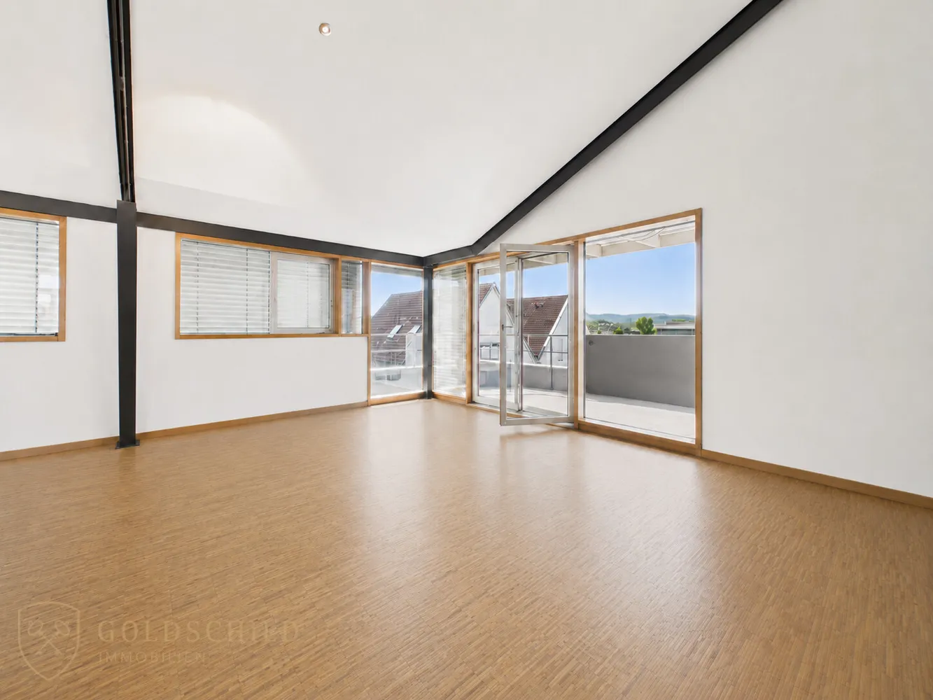 4 Zimmer Wohnung mit 144 m² in Nürtingen – Bild 1