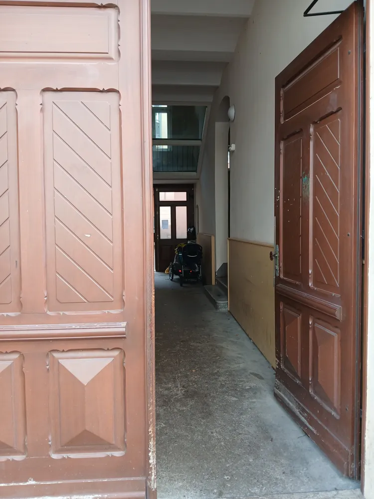 2 Zimmer Wohnung mit 78 m² in Halle (Saale) – Bild 2