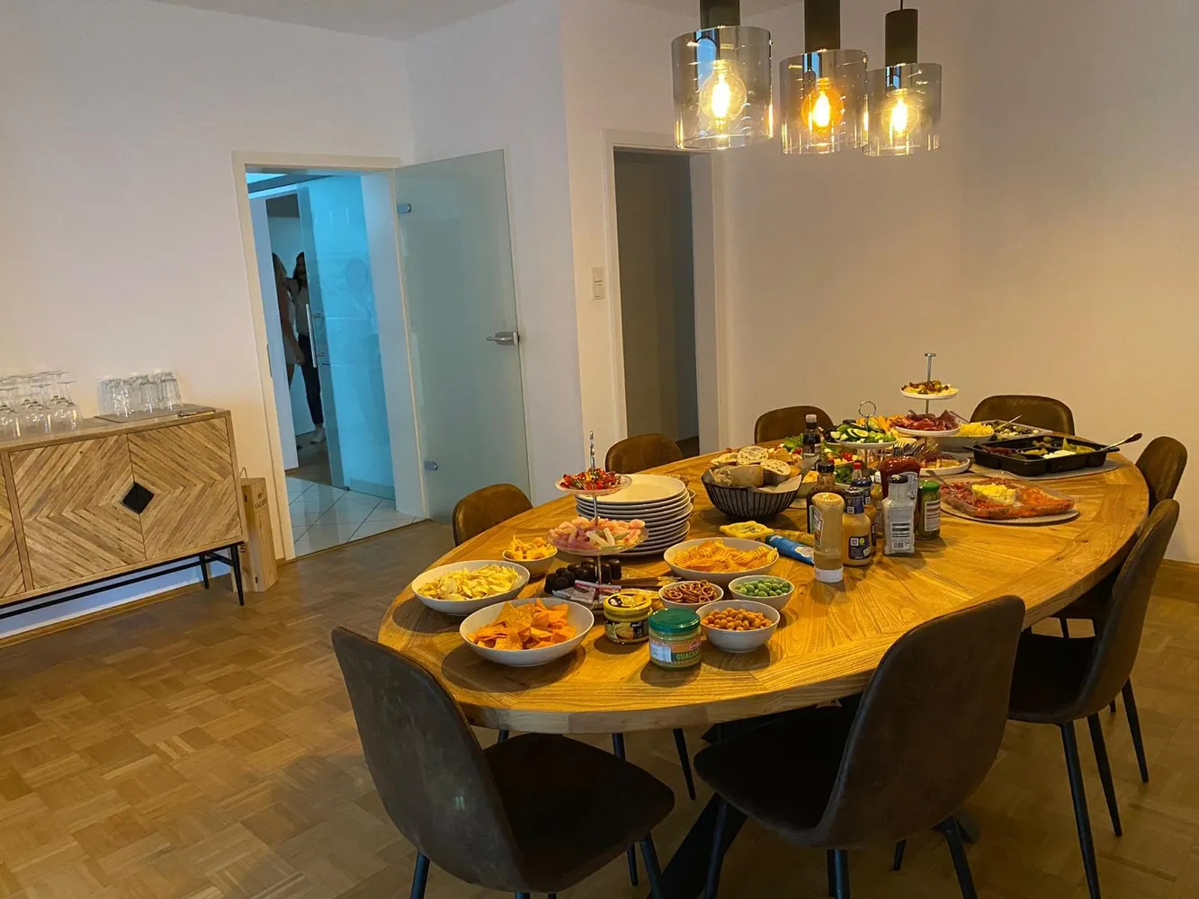 4 Zimmer Wohnung mit 146 m² in Mannheim – Bild 2