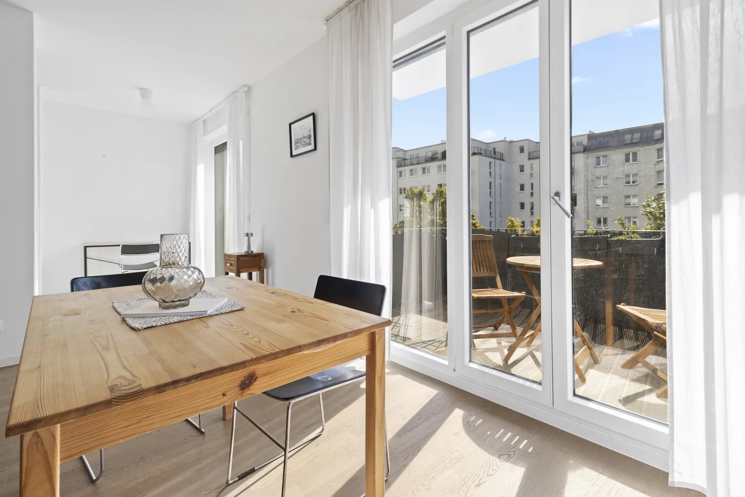 2 Zimmer Wohnung mit 63 m² in Berlin – Bild 1