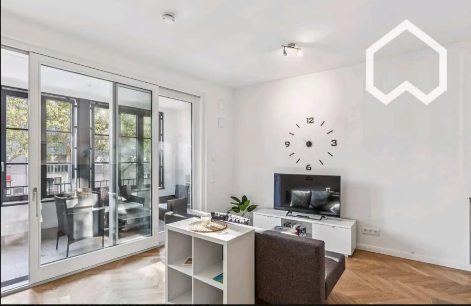 1 room apartment with 35 m² in Berlin – Photo 1