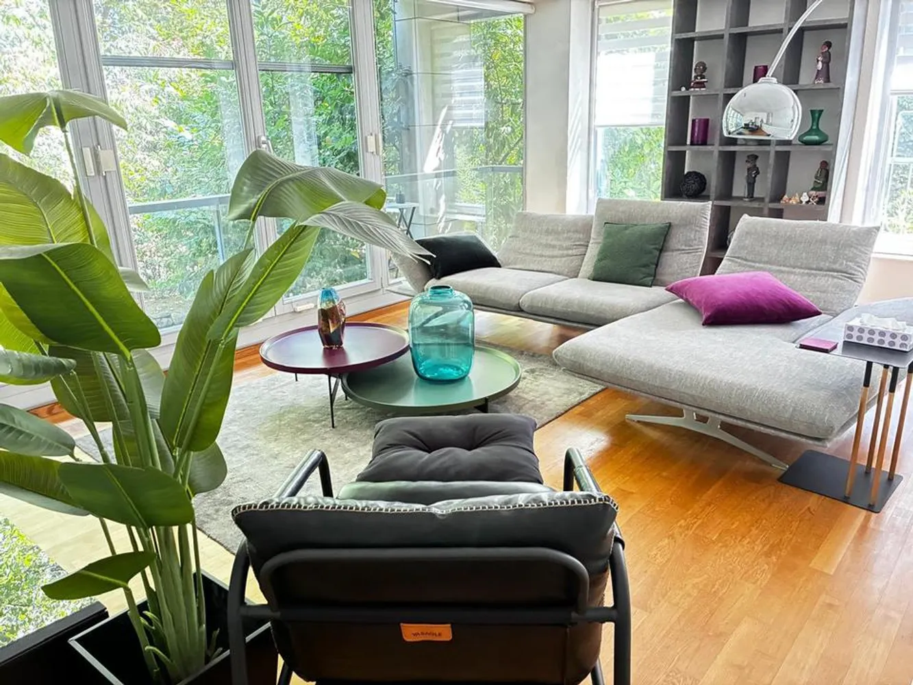 5 Zimmer Wohnung mit 155 m² in Frankfurt am Main – Bild 2