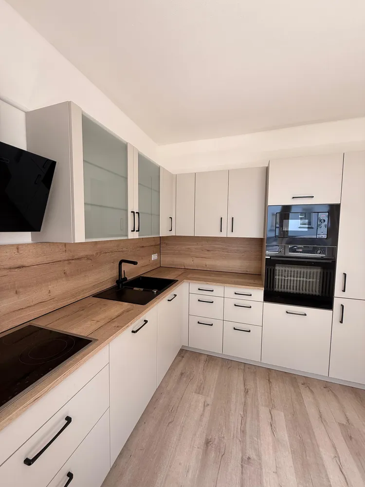 3 Zimmer Wohnung mit 80 m² in Düsseldorf – Bild 2