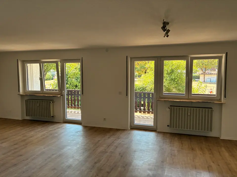 4 Zimmer Wohnung mit 120 m² in Kaiserslautern – Bild 1