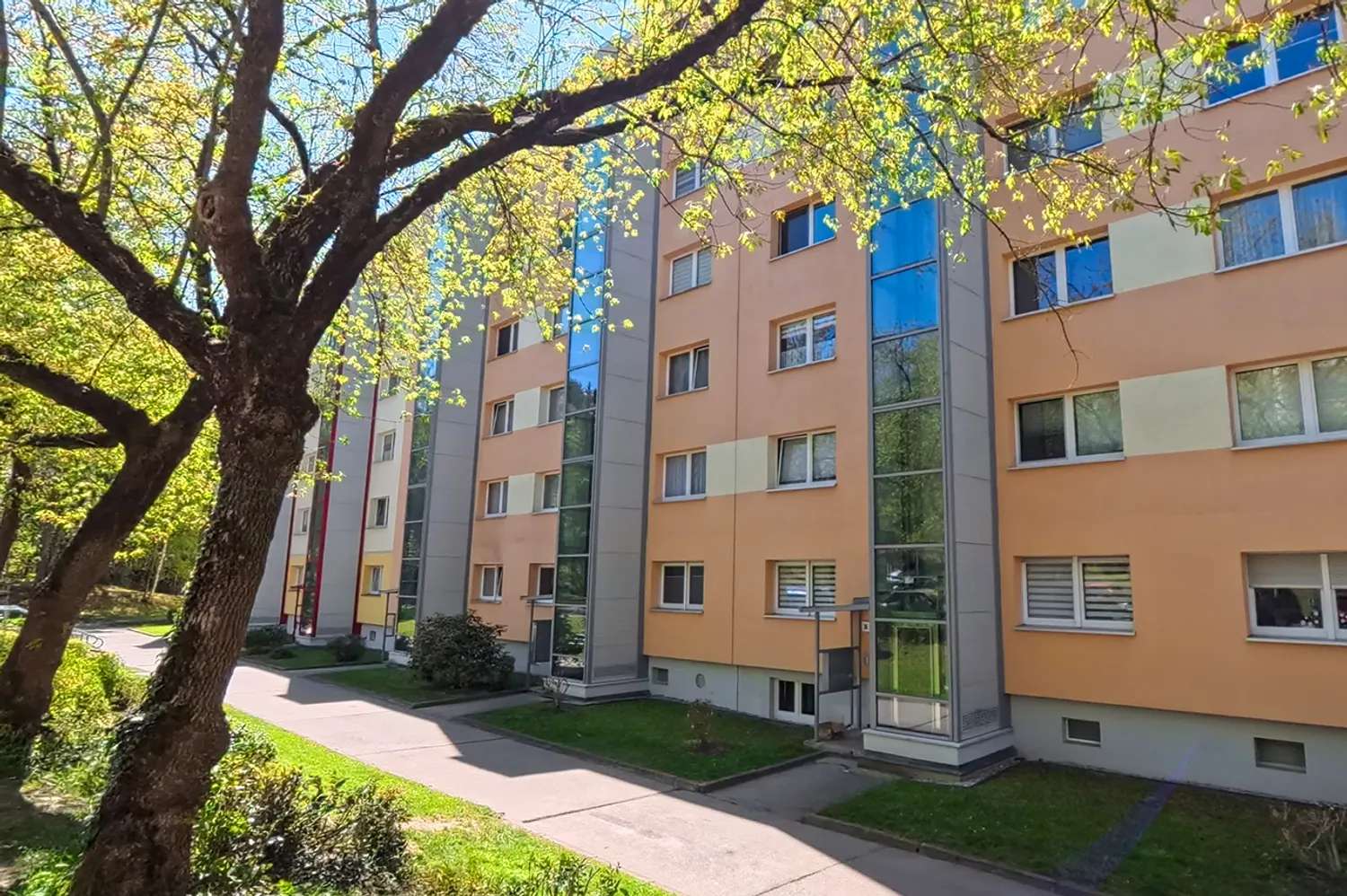 4 room apartment with 96 m² in Chemnitz – Photo 12