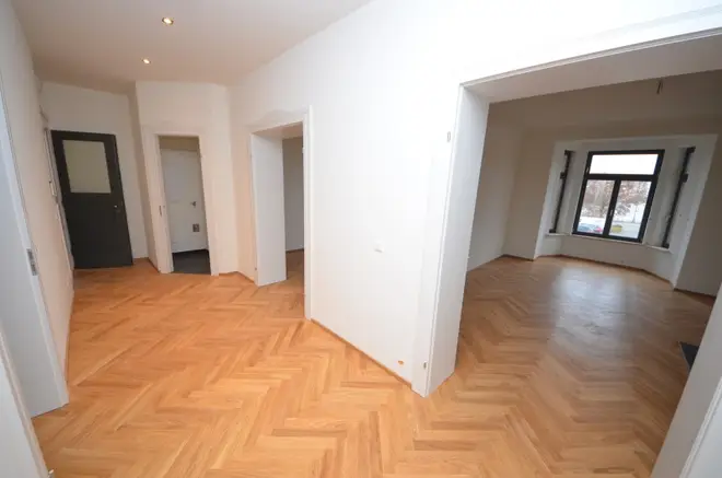 4 Zimmer Wohnung mit 103 m² in Chemnitz – Bild 6