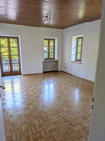 4 Zimmer Wohnung mit 110 m² in München – Bild 2