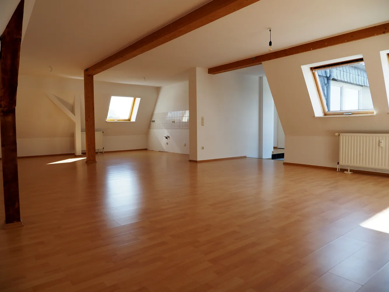 2 Zimmer Wohnung mit 85 m² in Mülheim an der Ruhr – Bild 3
