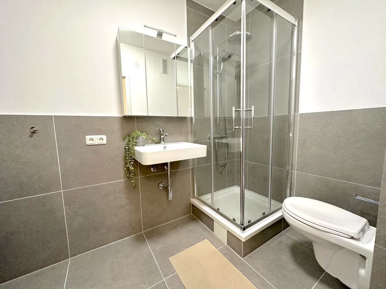 1 Zimmer Wohnung mit 30 m² in Frankfurt am Main – Bild 7