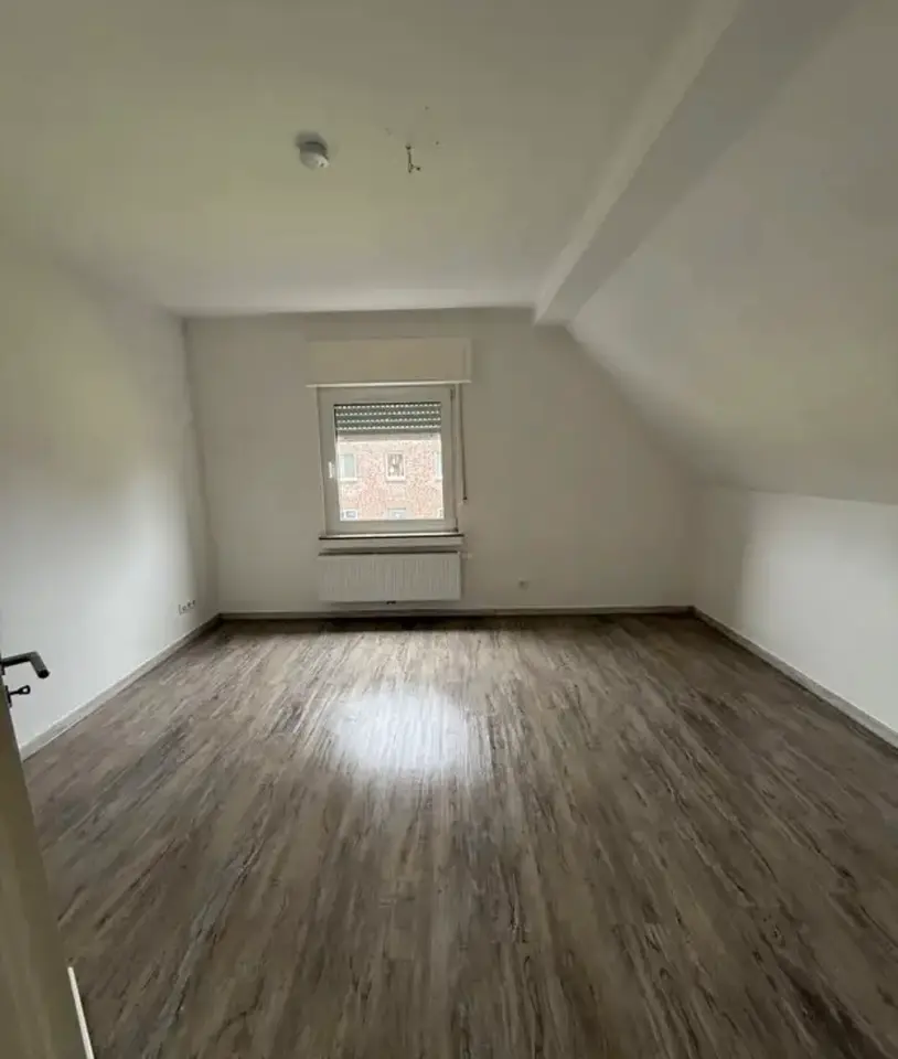 6 Zimmer Haus mit 140 m² in Rees – Bild 3