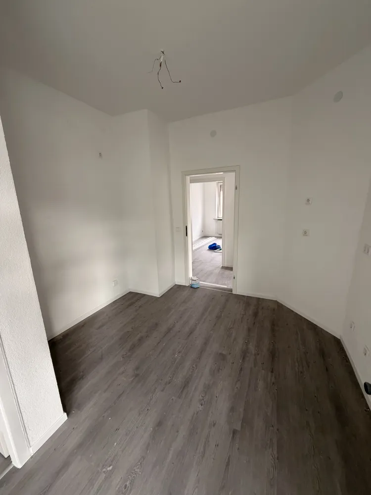 5 Zimmer Wohnung mit 95 m² in Esslingen am Neckar – Bild 2