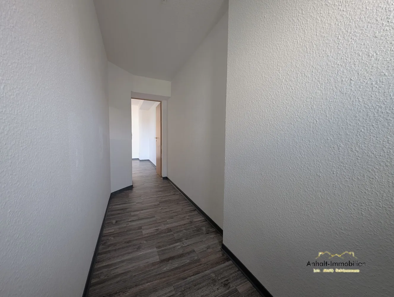 2 room apartment with 68 m² in Bitterfeld-Wolfen – Photo 5