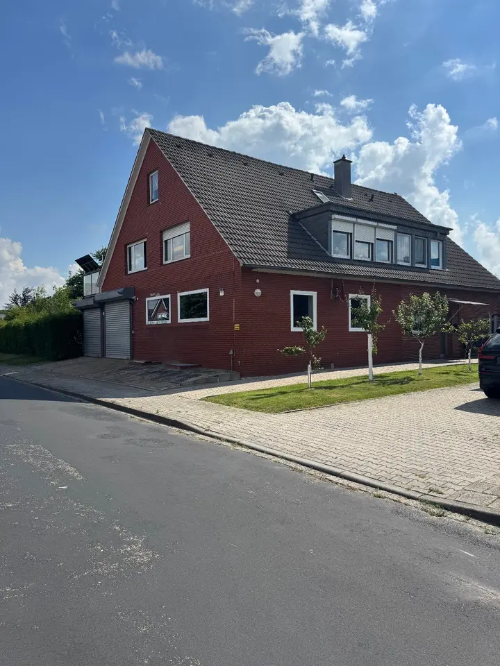 4 Zimmer Wohnung mit 100 m² in Papenburg – Bild 1