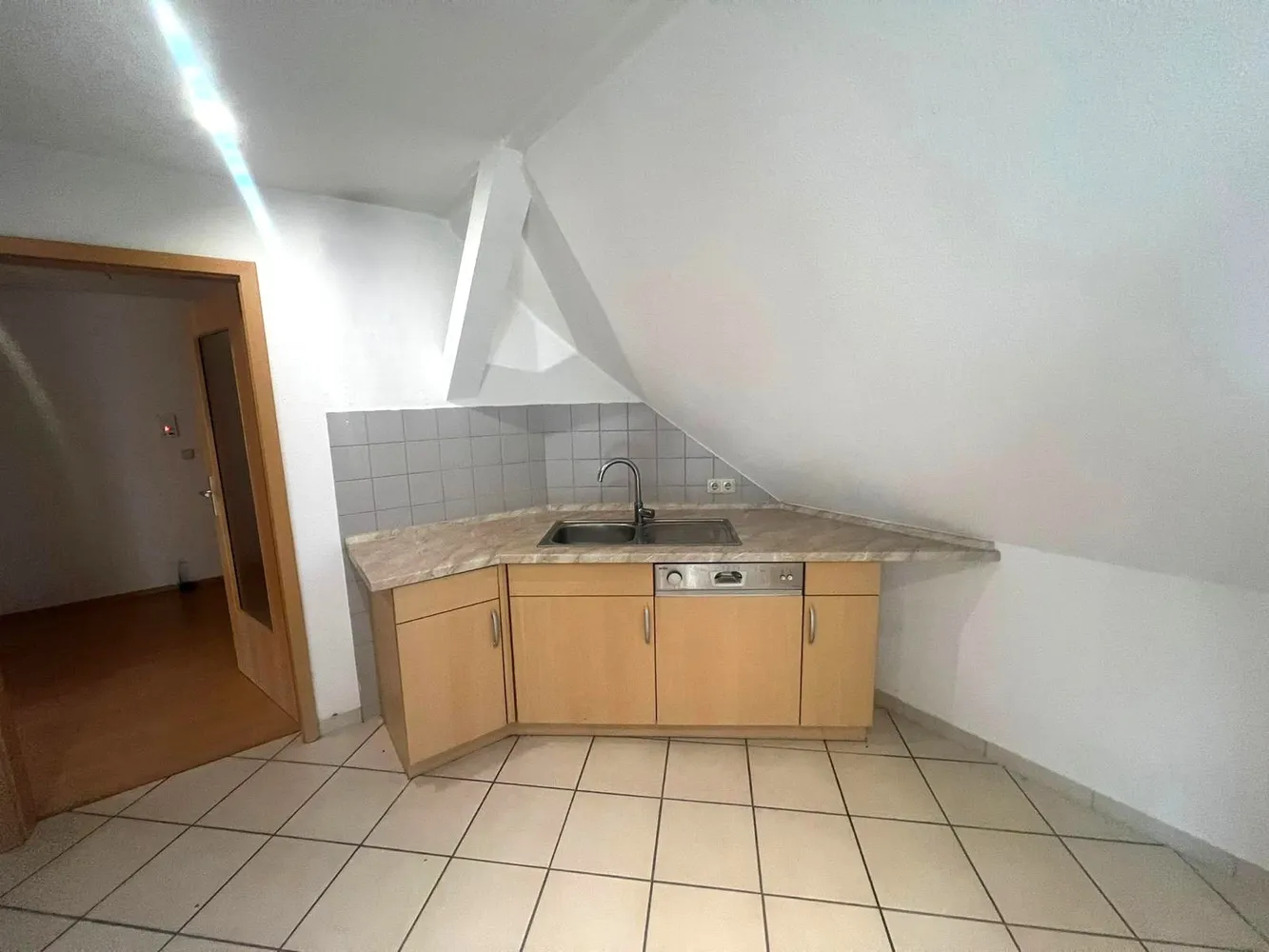 2 Zimmer Wohnung mit 65 m² in Gera – Bild 8