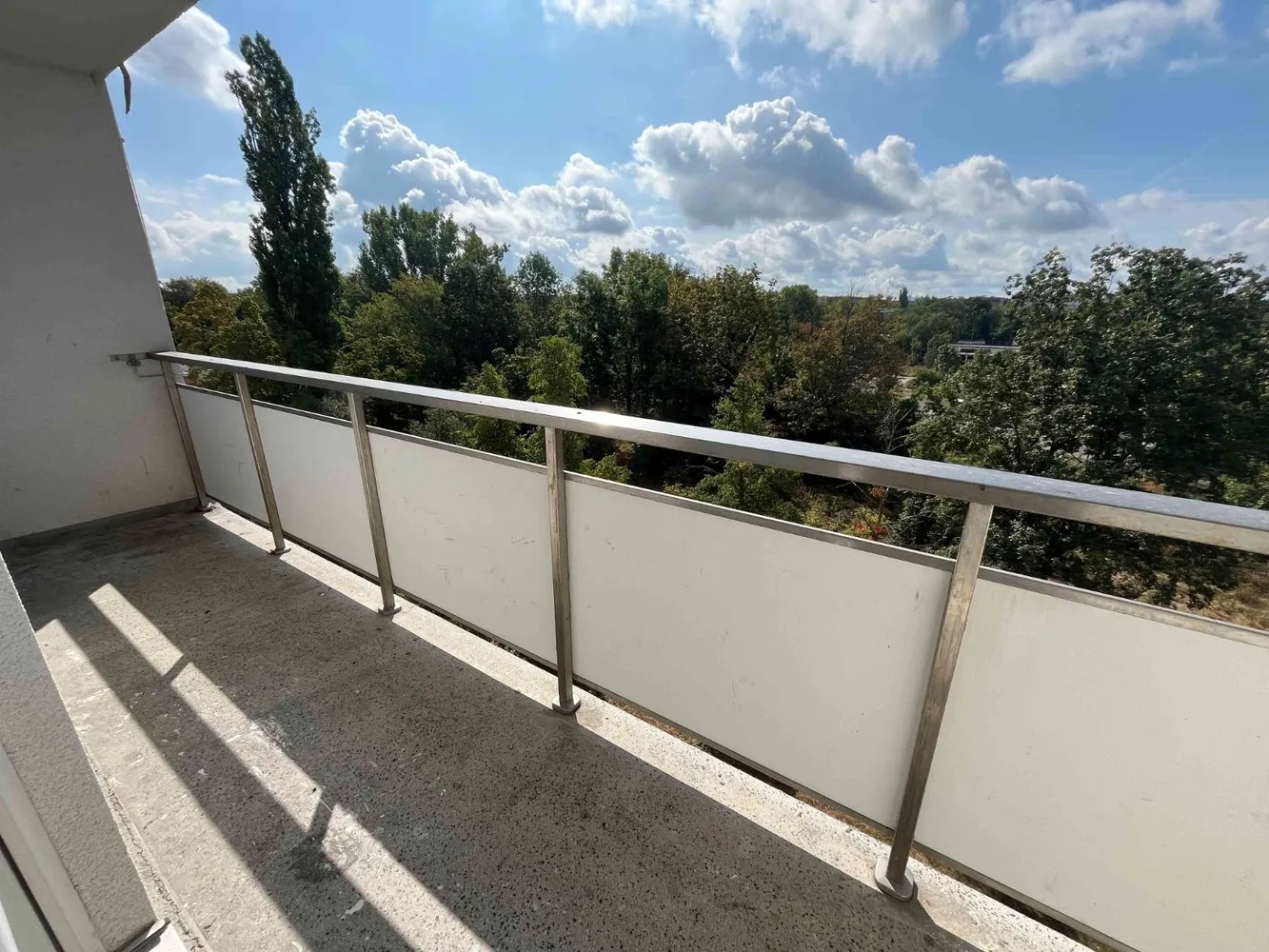 3 Zimmer Wohnung mit 57 m² in Halle (Saale) – Bild 2