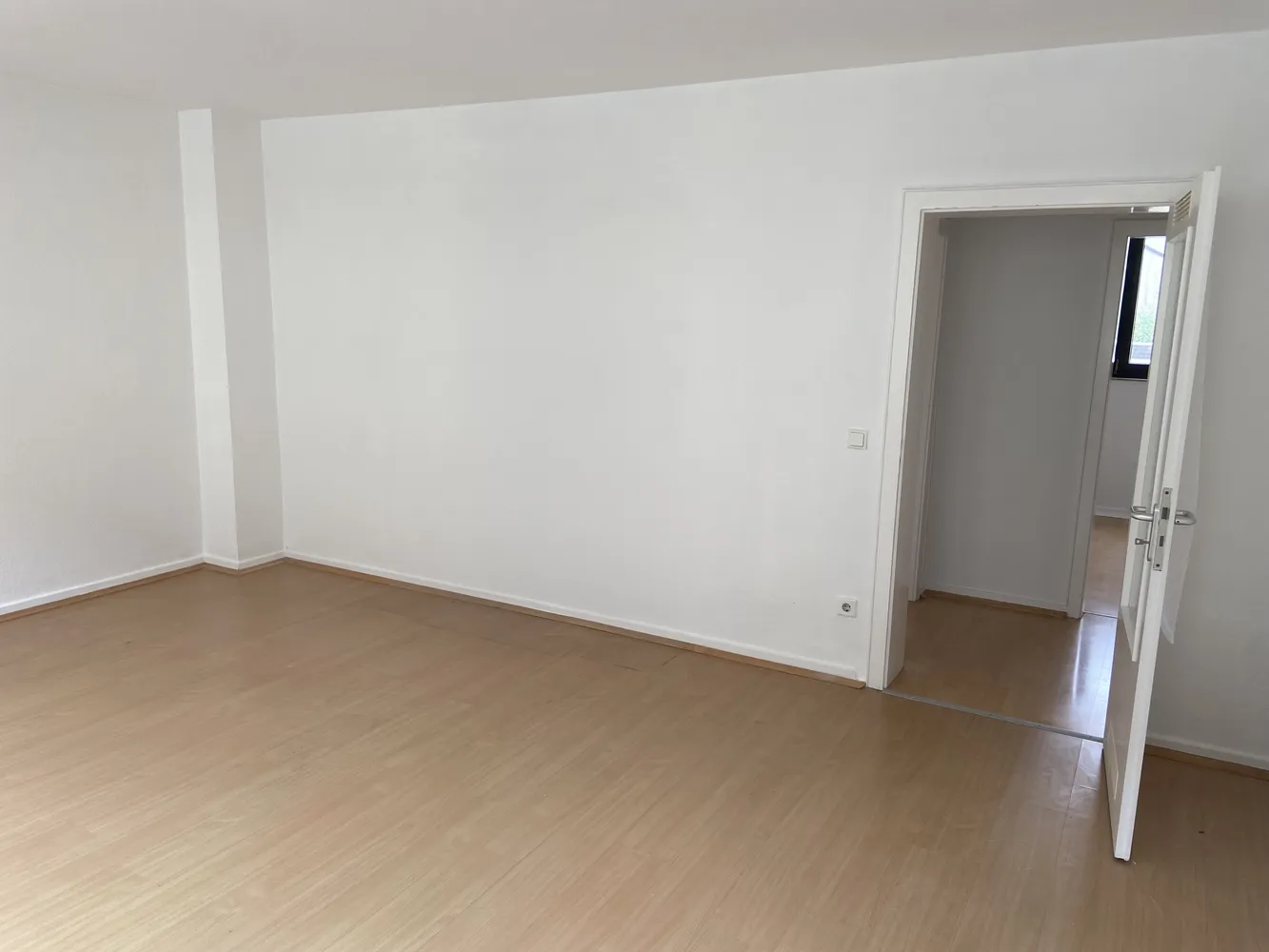 3 Zimmer Wohnung mit 70 m² in Krefeld – Bild 4
