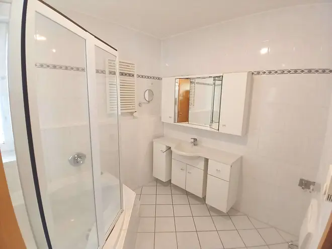 4 Zimmer Wohnung mit 151 m² in Berlin – Bild 10