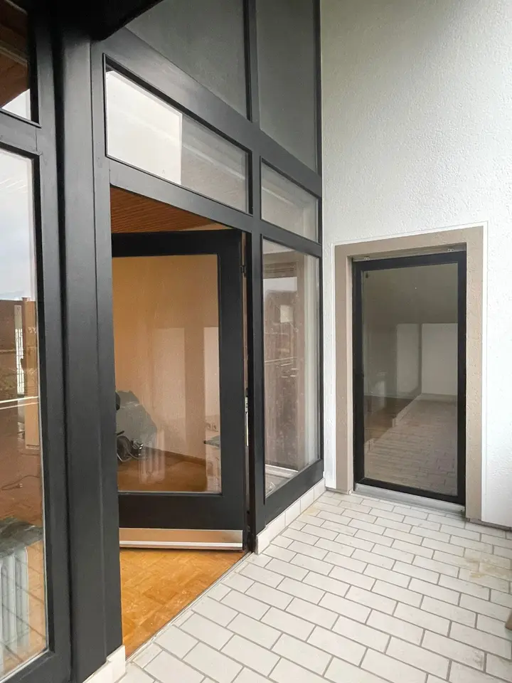 3 Zimmer Wohnung mit 80 m² in Detmold – Bild 2