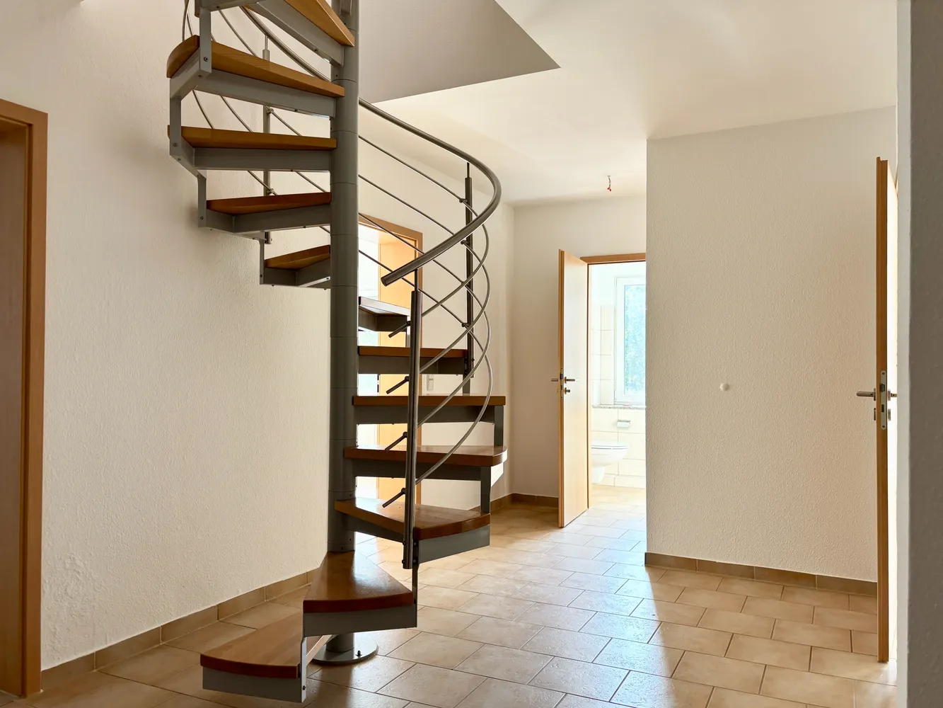 4 room apartment with 121 m² in Chemnitz – Photo 2