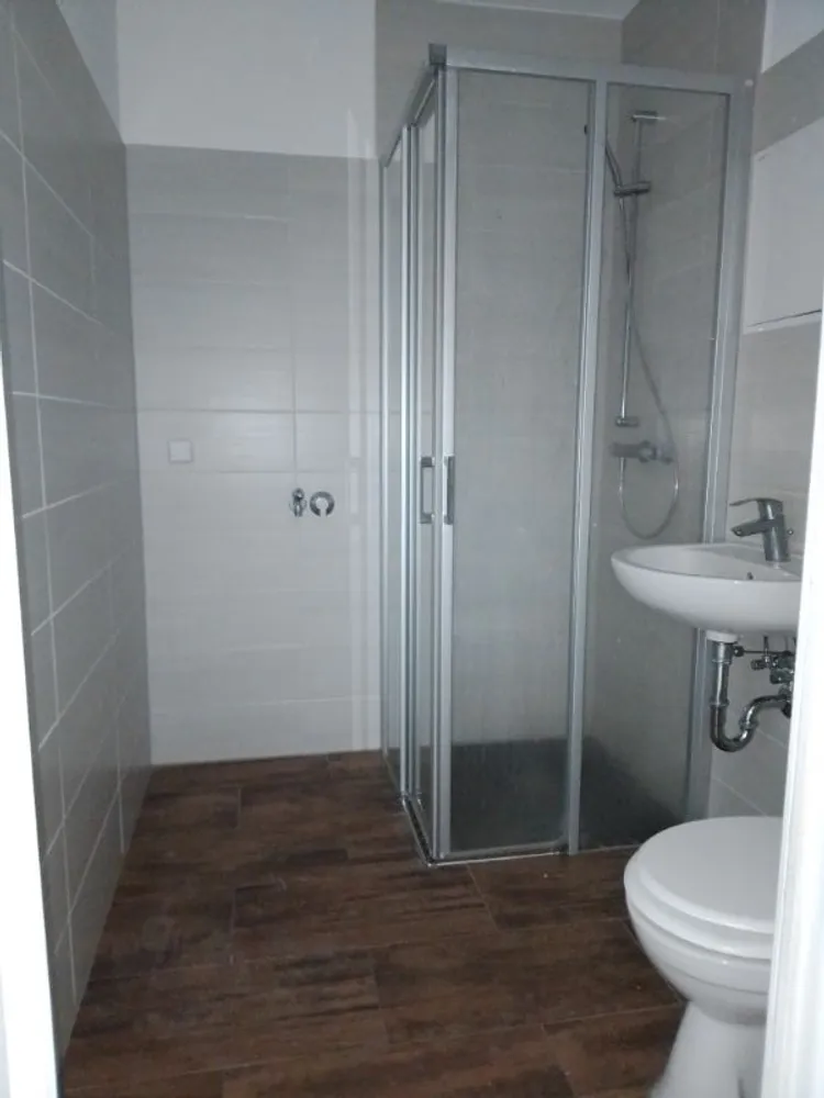 2 Zimmer Wohnung mit 49 m² in Halle (Saale) – Bild 4