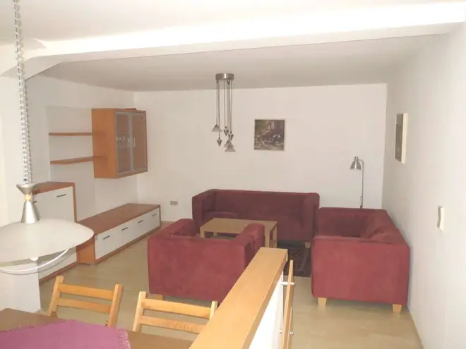 2 Zimmer Wohnung mit 61 m² in Karlsruhe – Bild 2
