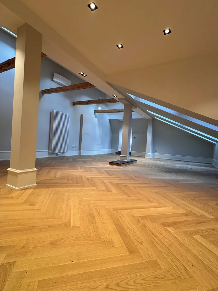 6 Zimmer Wohnung mit 350 m² in Frankfurt am Main – Bild 6