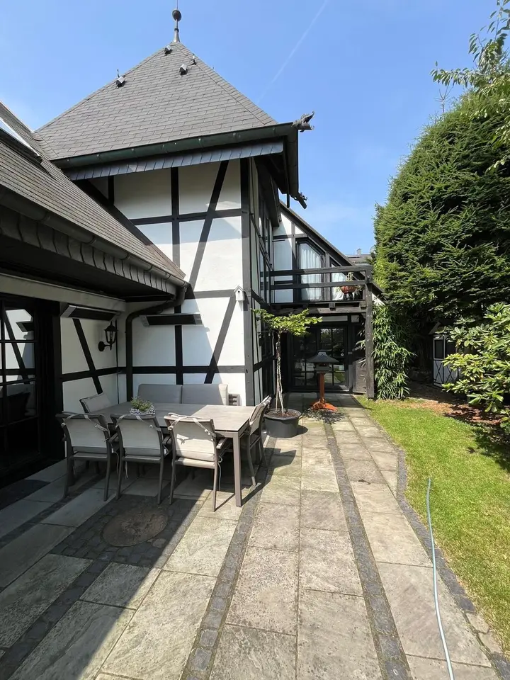 4 Zimmer Wohnung mit 120 m² in Solingen – Bild 9