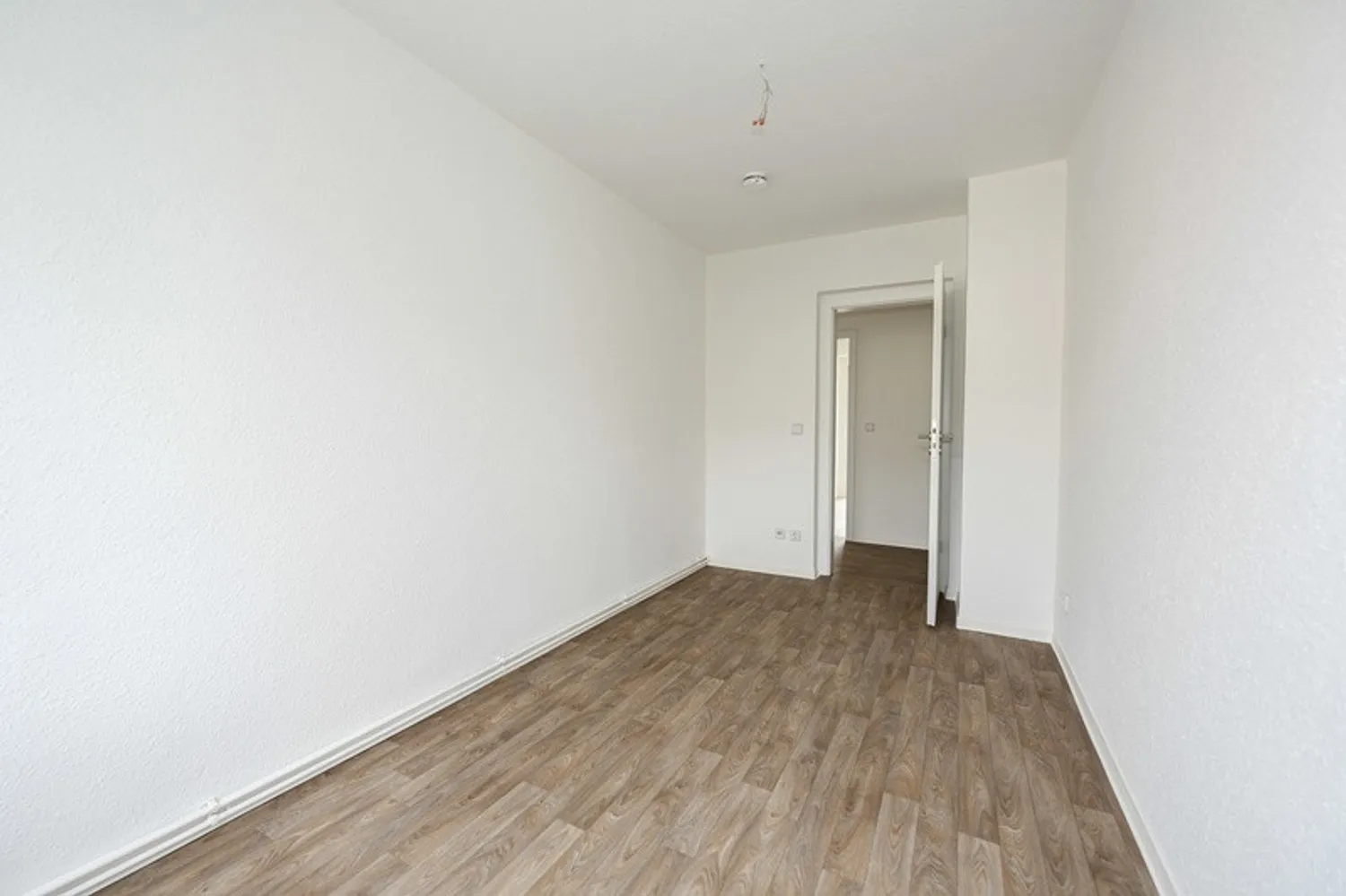 4 Zimmer Wohnung mit 69 m² in Magdeburg – Bild 4